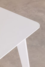 Altan table