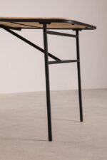 Levent table