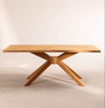 Clavana table