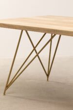 Dominic table