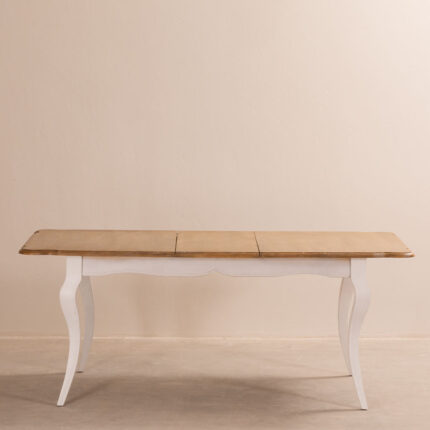 Jaromila table
