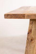 Lavvie table