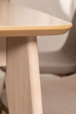 Lourdes table