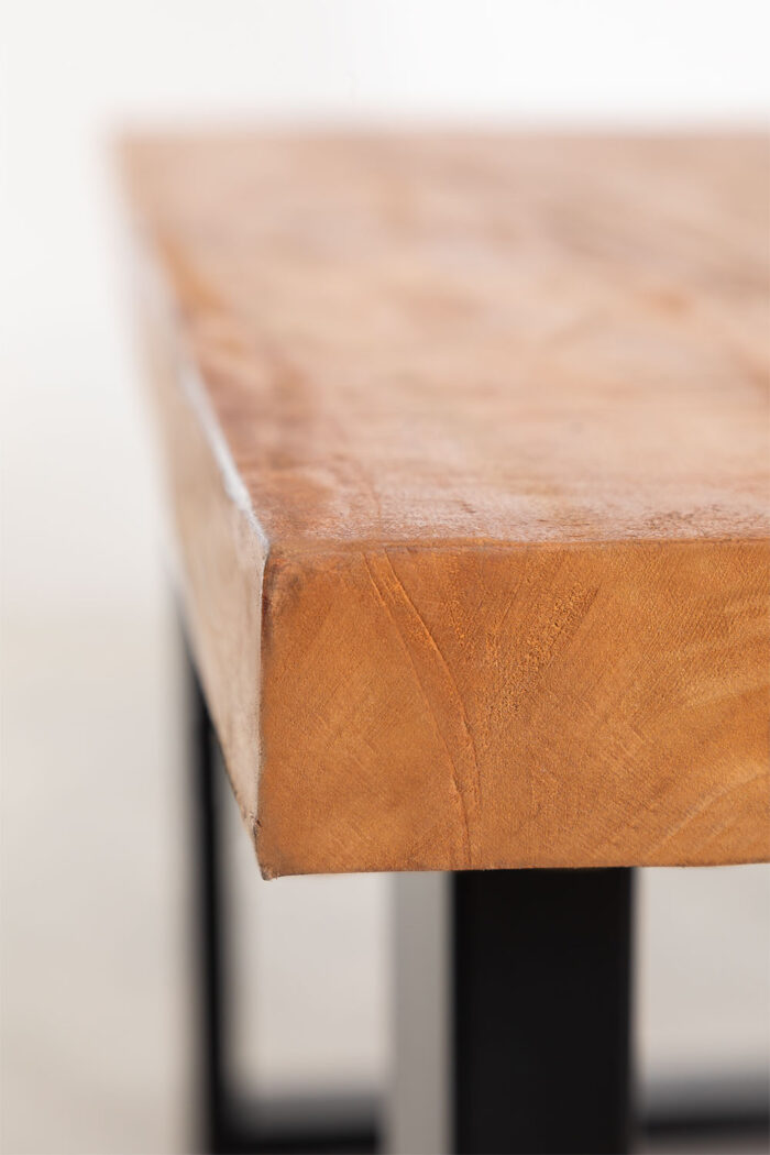 Odhisa table