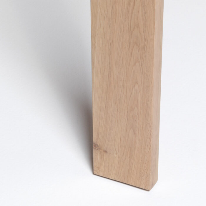 Otylie table