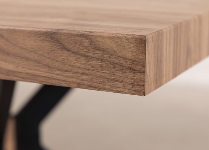 Rahsheda table