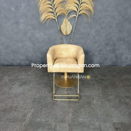 Lexa Chair