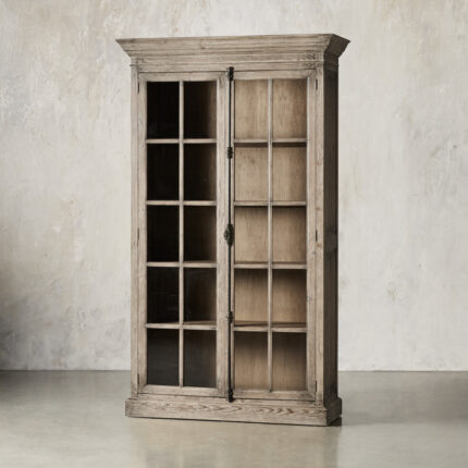Sullivan Cabinet
