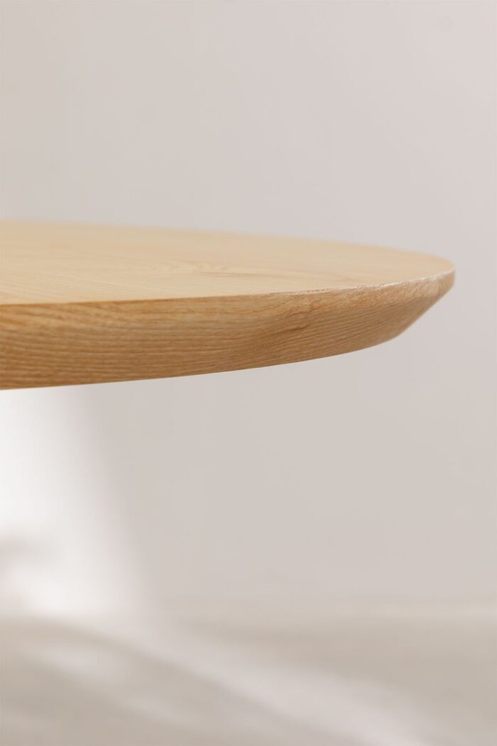 Vesilley table