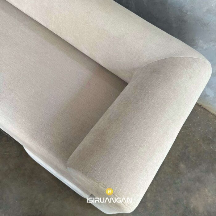 sofa Safiya