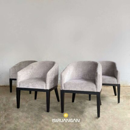 Armchair Lily