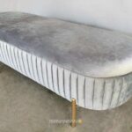 yuri bench
