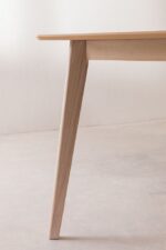Digle table