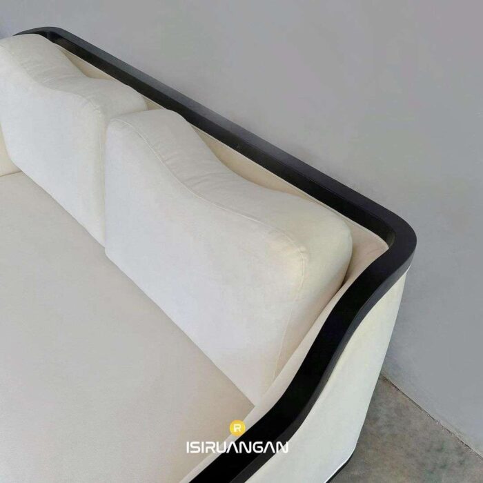 SOFA ELLIE